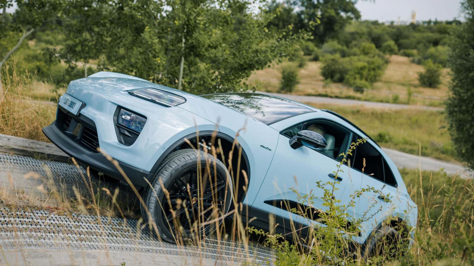 Η Porsche μόλις κατασκεύασε την εκατομμυριοστή Macan!